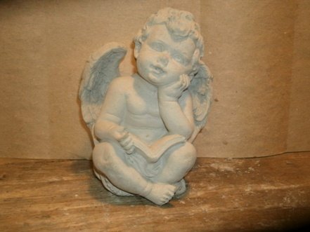 SA105 ANGEL 6" READING BOOK $6