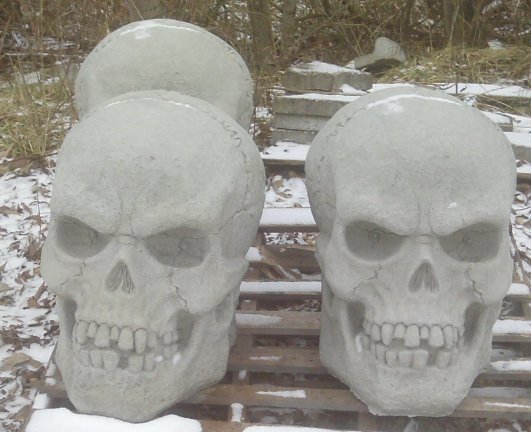 SS601 SKULL GIANT $117