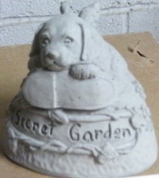 AD325 DOG SECRET GARDEN $12