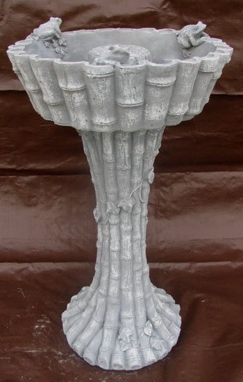 BB200 BAMBOO BIRD BATH