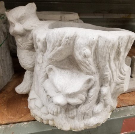 PR RACOON STUMP PLANTER