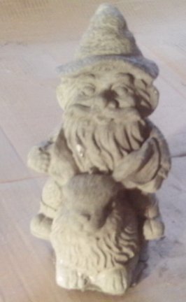 SG396 GNOME ON RABBIT $10