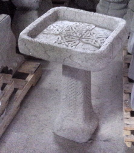 BB2200 SQUARE BIRD BATH