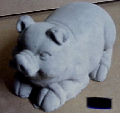 AP724 PIG SMALL LAYING $8
