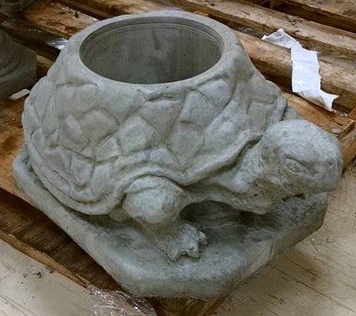 PT380 TURTLE PLANTER SMALL