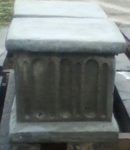 SP553 PEDESTAL SQUARE $36