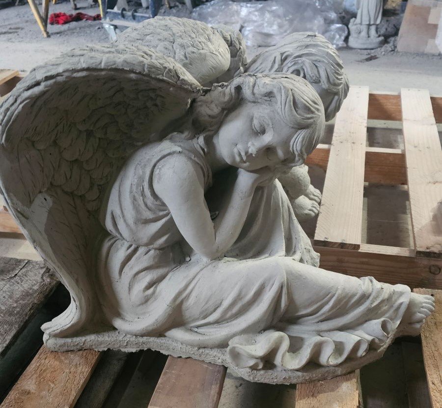 SA142 ANGEL WITH HEAD ON KNEE 16" $75
