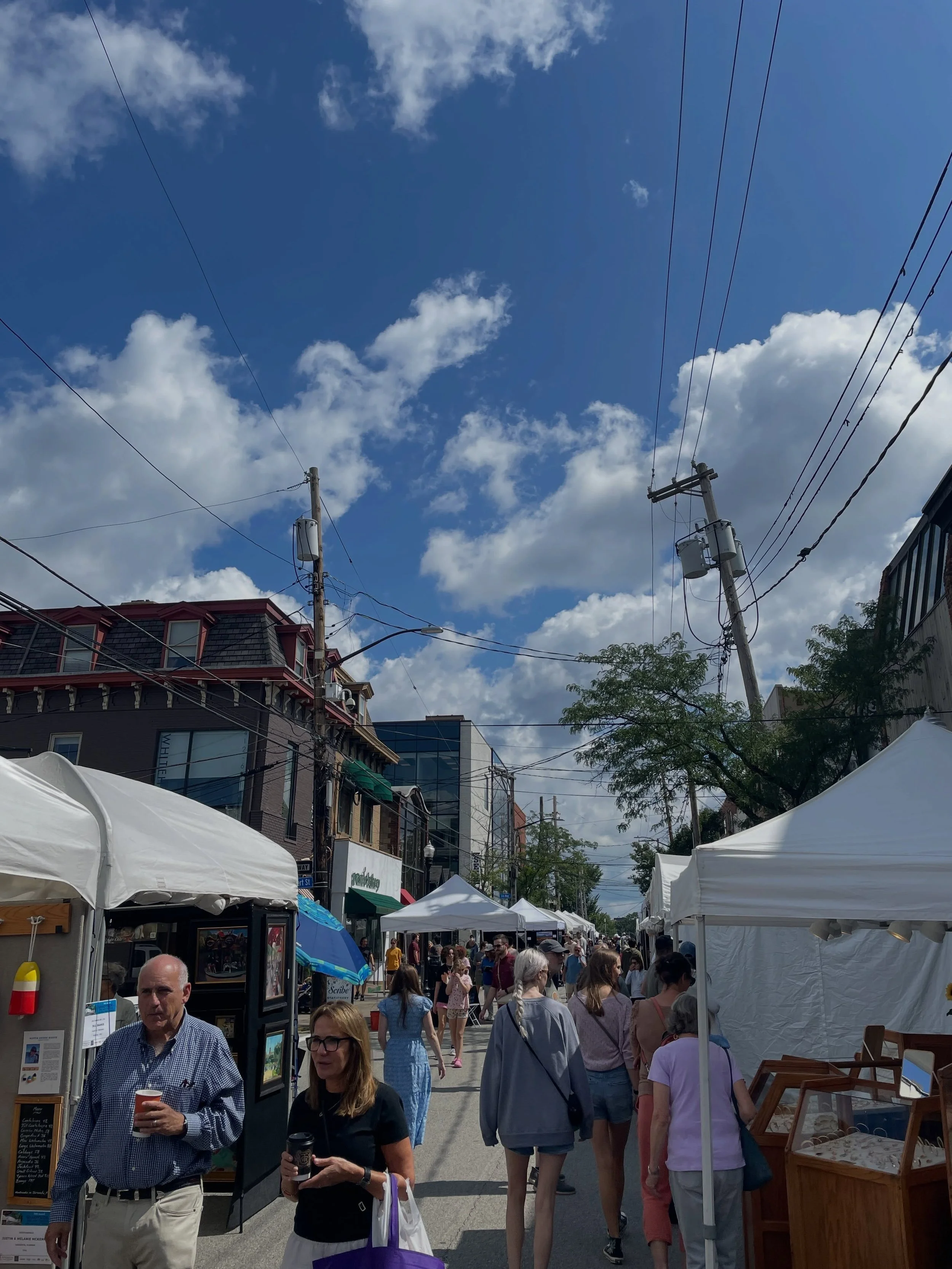 A belated thank you to everyone who came out to the Shadyside Art Festival on Walnut Street last weekend! Especially my new collectors and @stephanie_jean_brown, booth neighbor extraordinaire, who managed to counteract my rain curse and give us the m