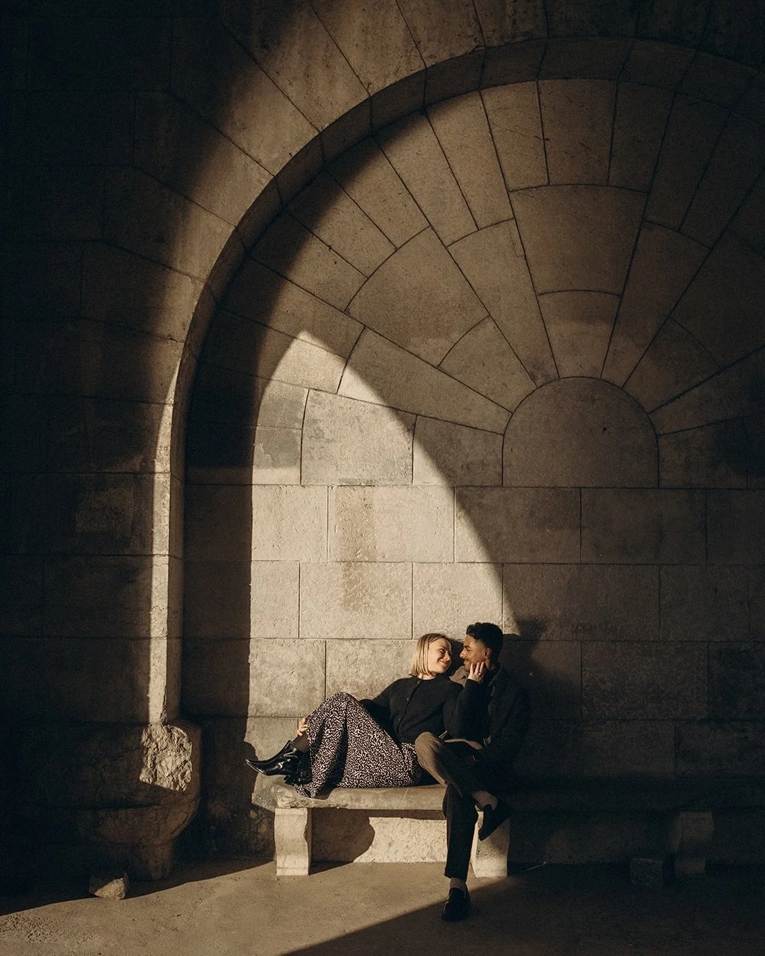 A film about your love story 🤎 Ella &amp; Anthony

&mdash;&mdash;&mdash;

#cinematic #parisphotographer #parisengagement #couplephotoshoot #parisphotoshoot

keywords: paris, paris photographer, fotograf w Paryżu, ślub w Paryżu, documentary photograp