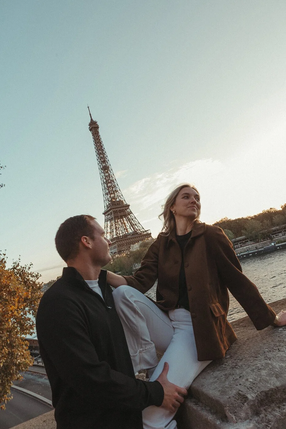 playful-candid-paris-couple-session-riverside.jpg