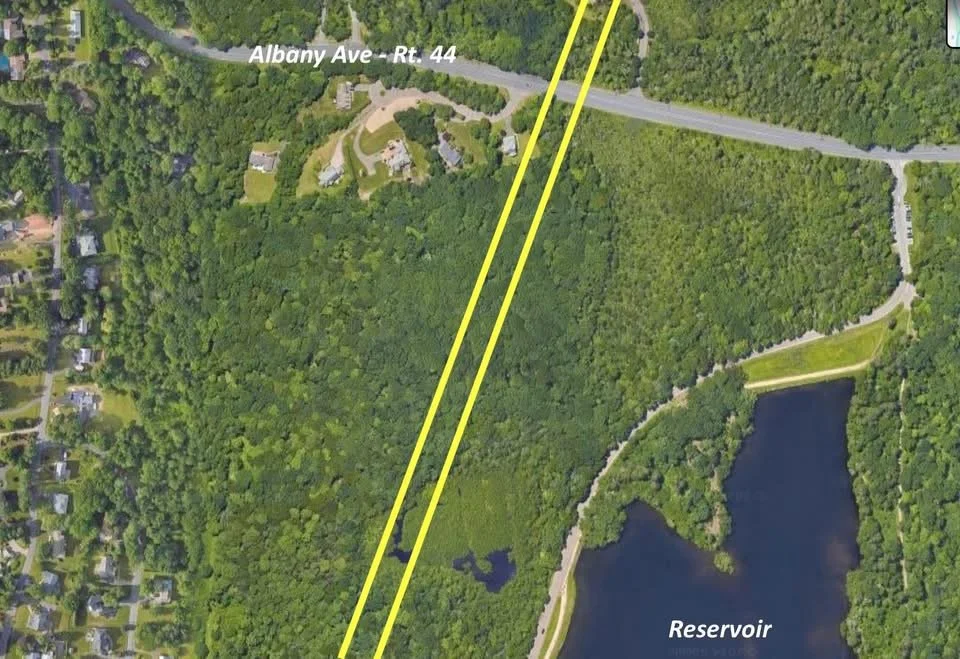 Conceptual drawing from 1960, looking south, showing the unbuilt I-291 at the Albany Avenue (existing US 44) interchange and an aerial photo of the same area today with the approximate location of the proposed highway.