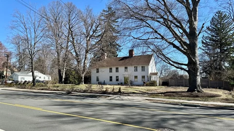 1929- Andrew C. Petersen purchases the Duffy Farm at 208 North Main Street in West Hartford 