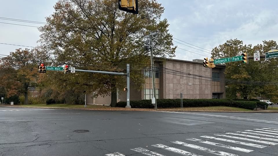 Proposed Site of FLW New Theater - 1950 & Today