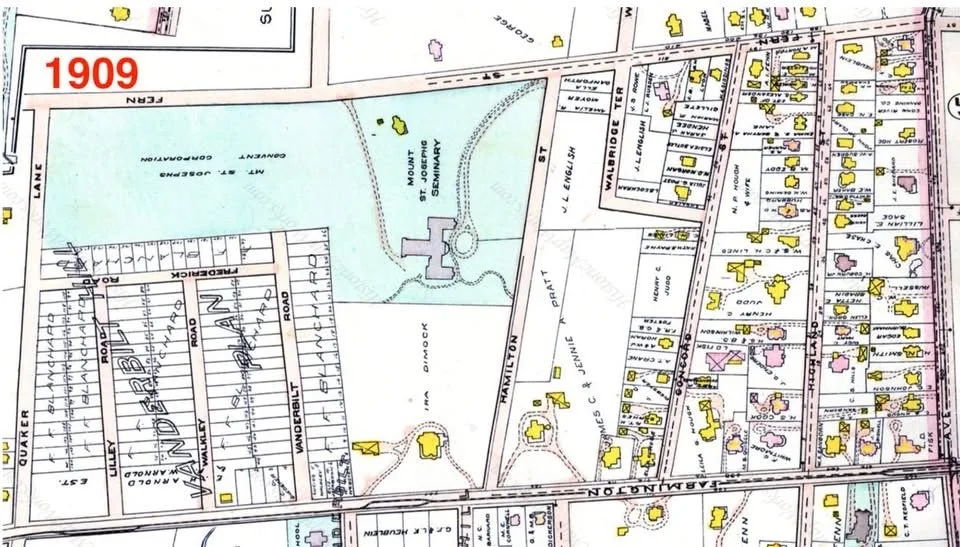 Map of the neighborhood at different times 