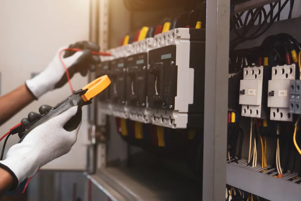 Emergency Circuit Board Repair and Replacement Services.webp