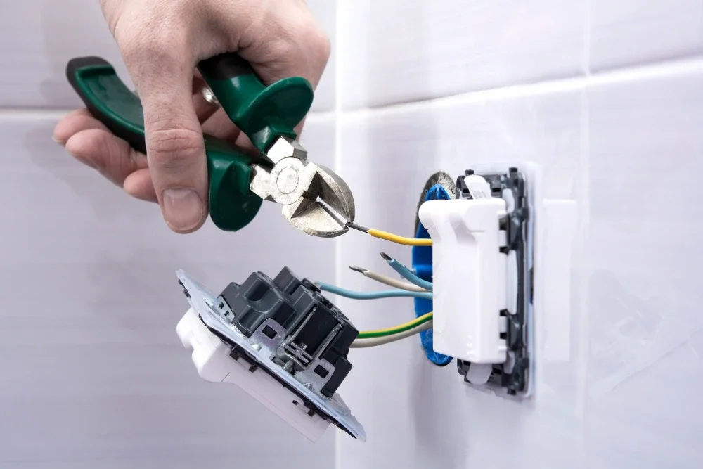 Transfer Switch Sizing and Load Calculations.webp