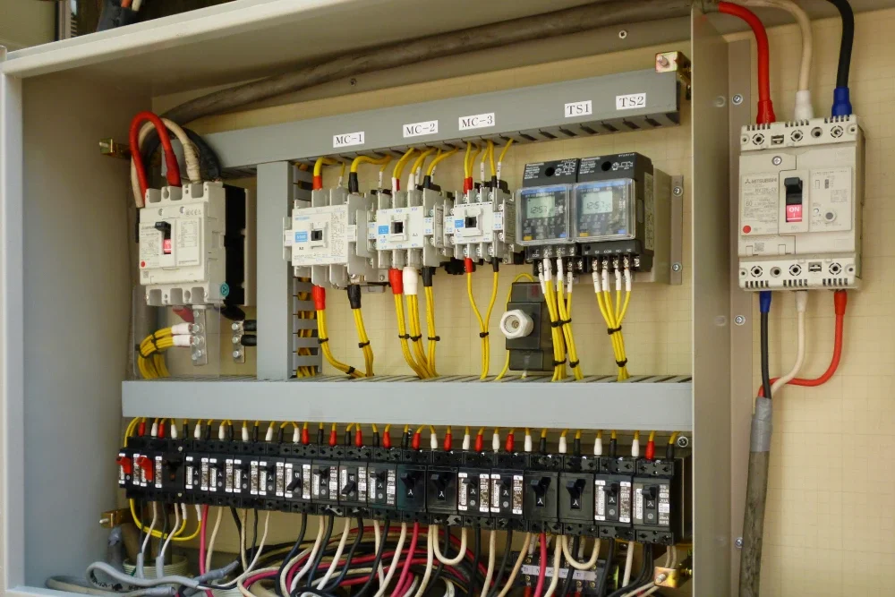 Understanding Pool Pump Electrical System Requirements.webp