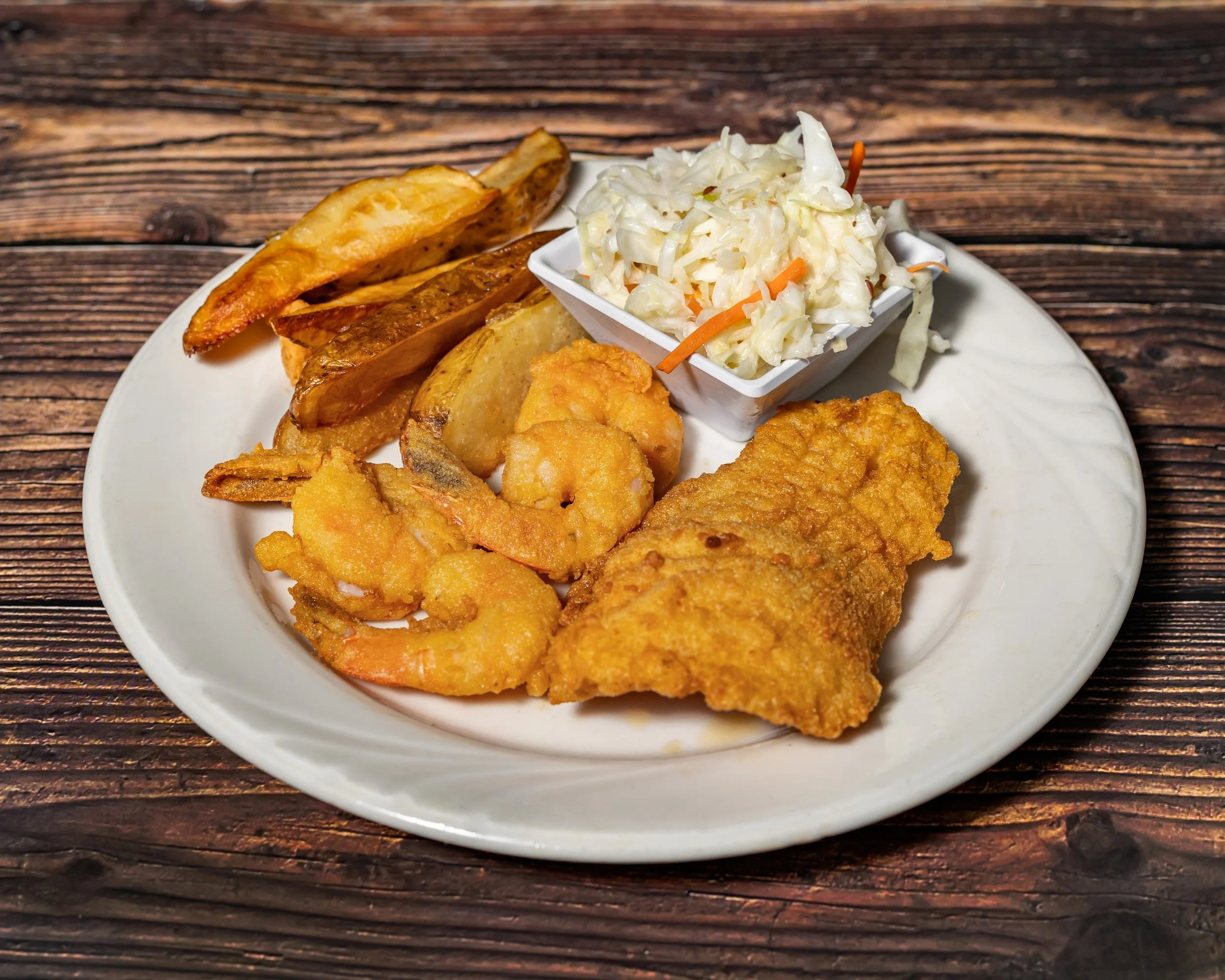 CaptainBrians_FishandShrimpBasket_2880x2304.jpg
