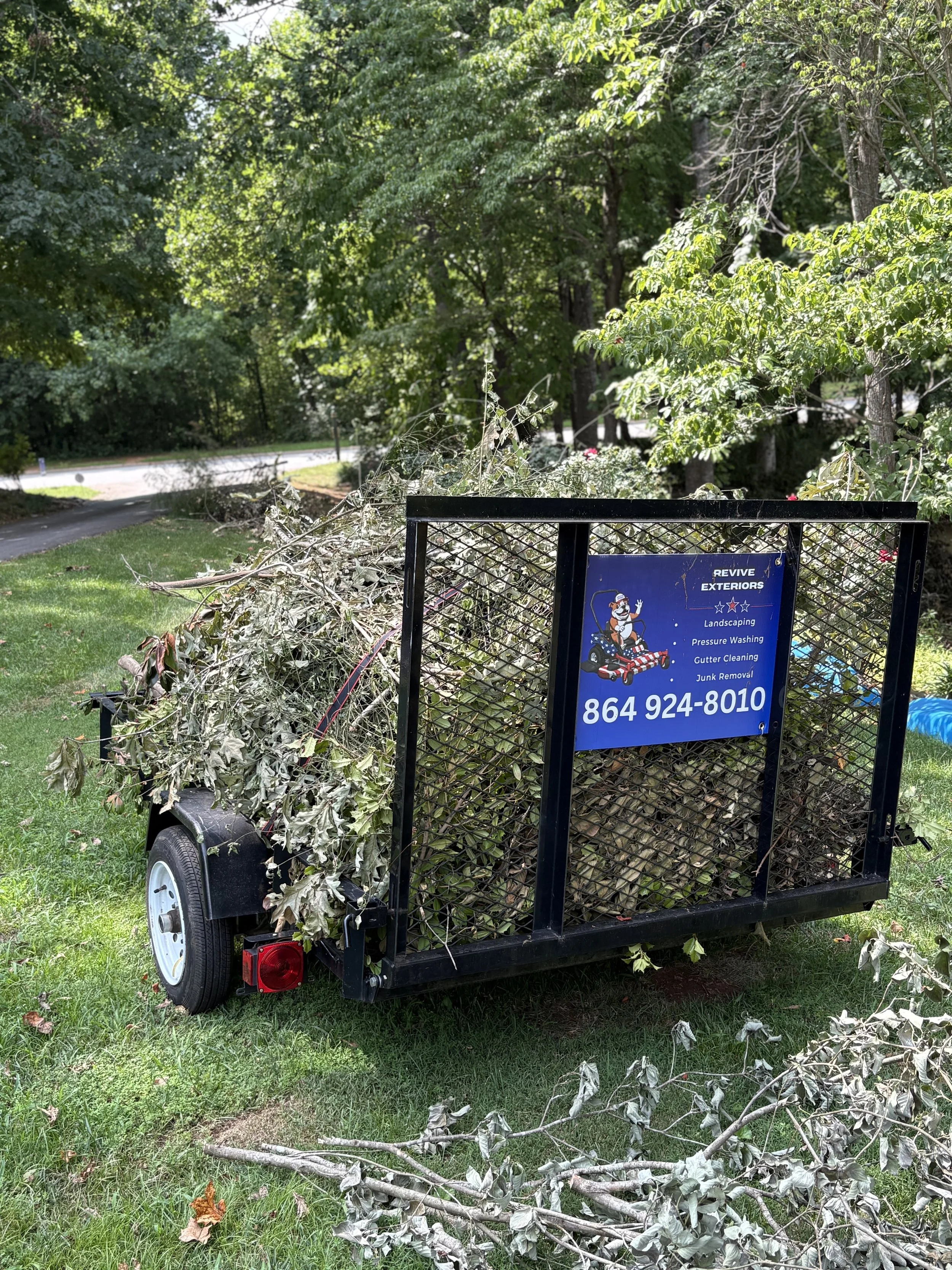 greenville sc gutter cleaning, gutter cleaners near me, gutters clean near me, rubbish removal, greenville sc junk removal, removal of rubbish, trash pickup greenville sc, trash pickup spartanburg sc, trash out