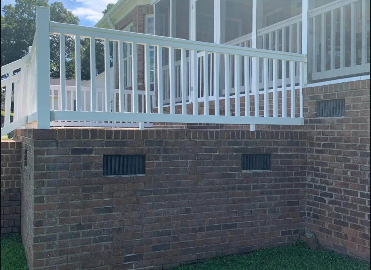 pressure washing driveway, power wash driveway, driveway pressure cleaning, driveway pressure washing, wash driveway, sealant for concrete driveways, roof washer near me, pressure washer cleaning driveway, roof power wash, pressure washing greenville