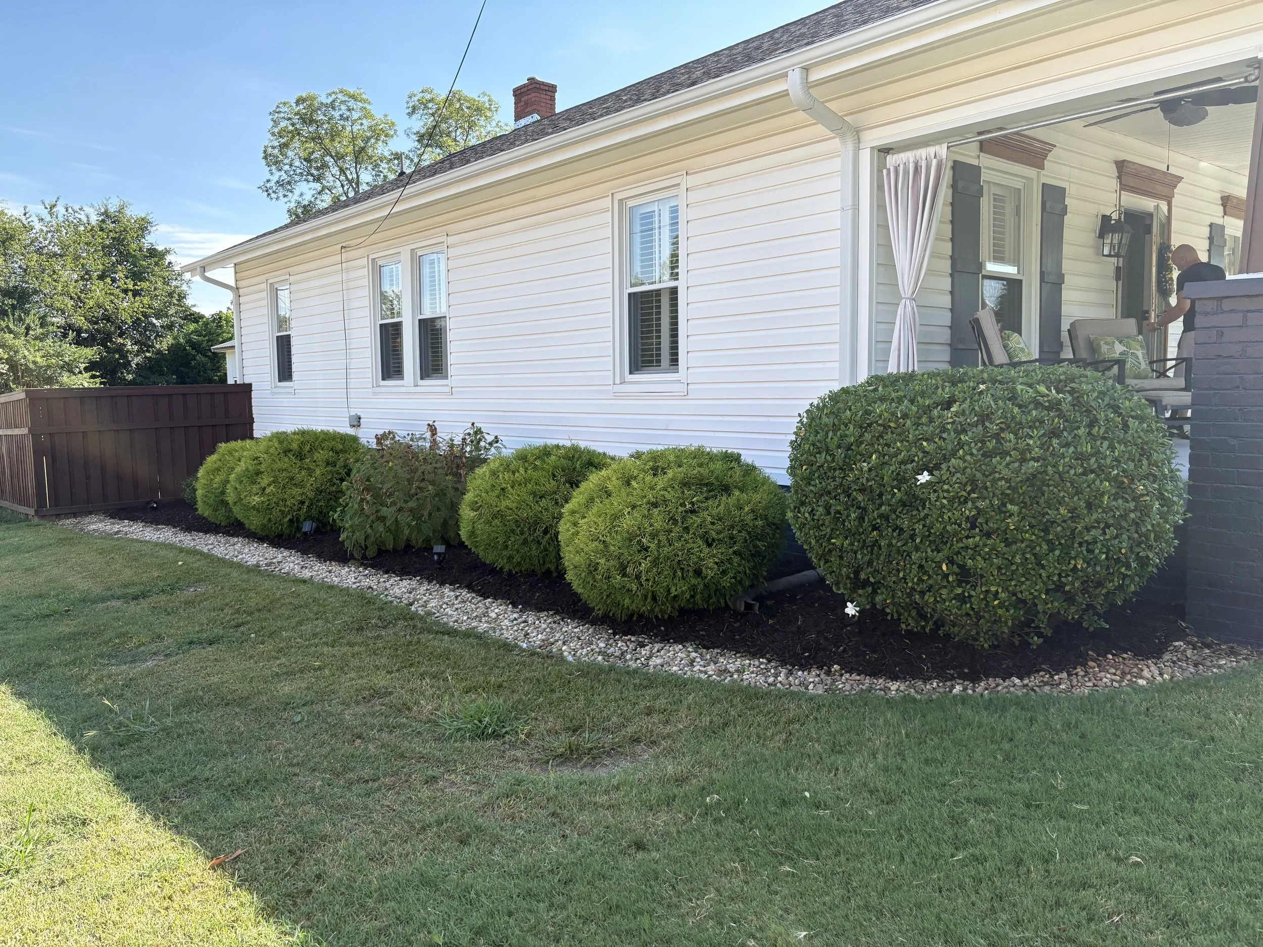 landscaping spartanburg, landscaping spartanburg sc, yard cleanup and removal near me, greenville sc lawn maintenance, lawn maintenance greenville sc, yard clean up services, landscaping & lawn care, land landscape design, lawn care greenville