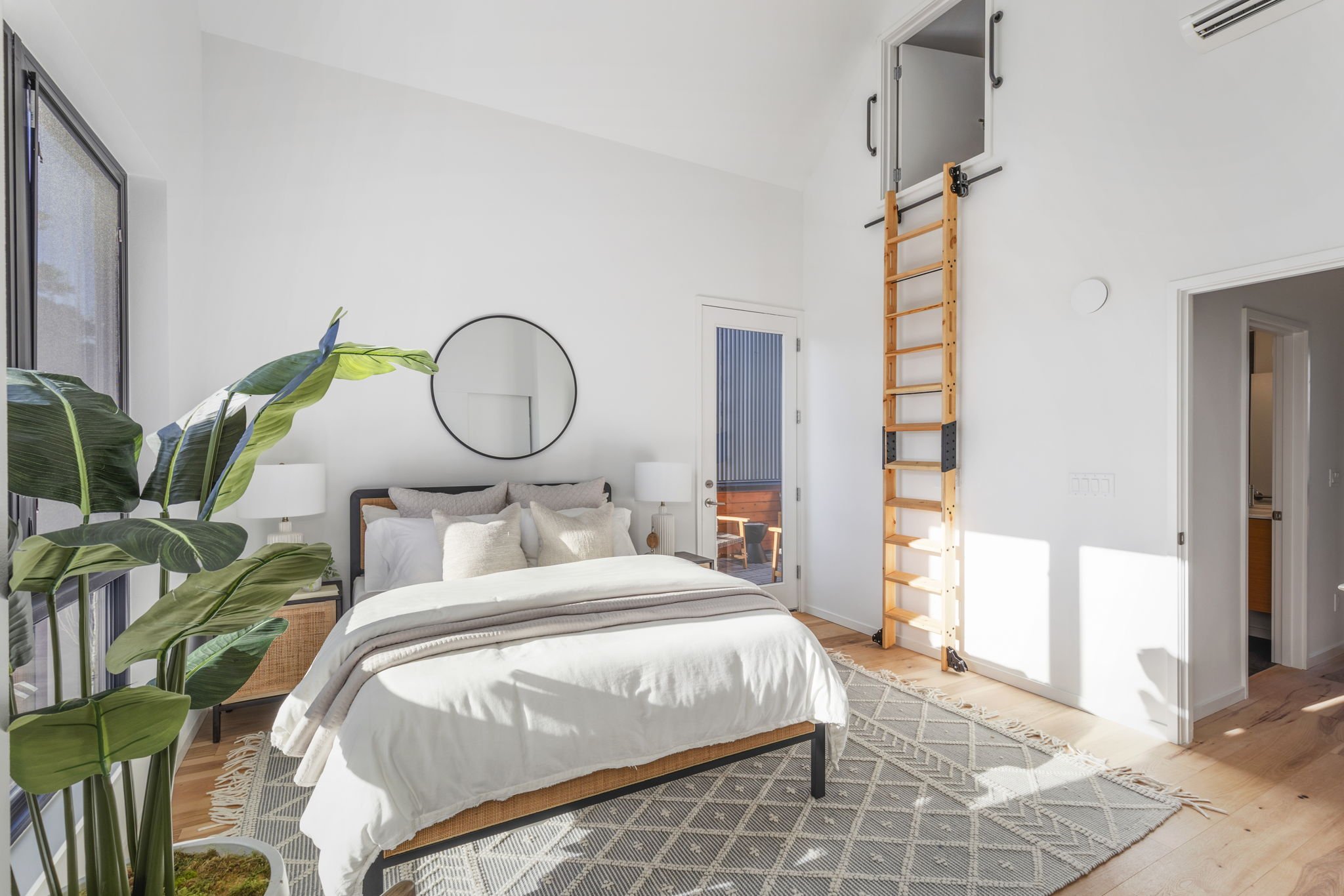 16-web-or-mls-016_Fitzpatrick_TheGrow_2Bedroom_BainbridgeIsland_0171.jpg