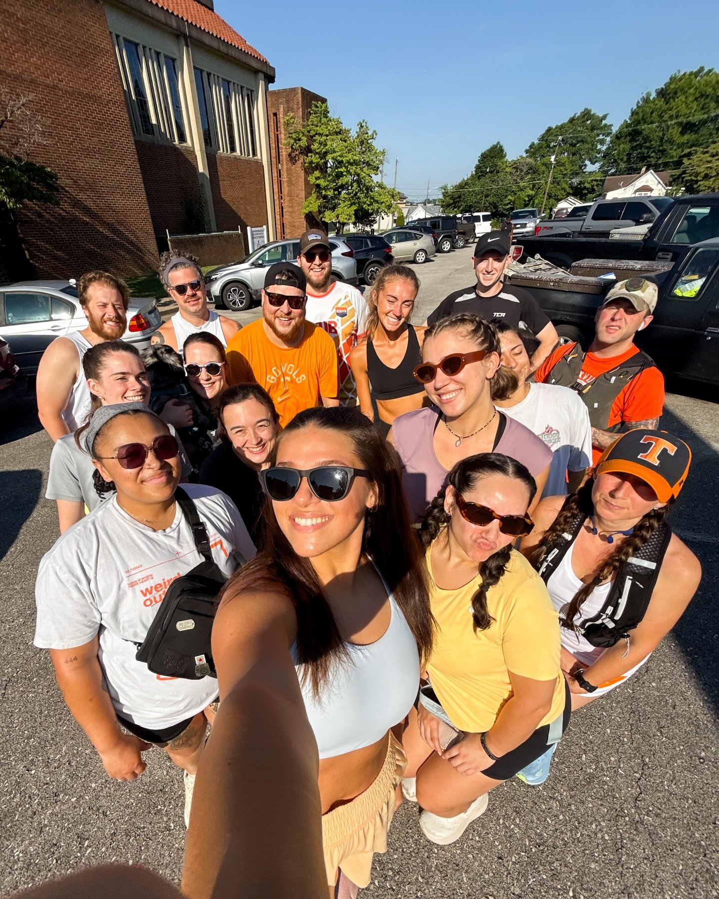 SUNDAY MORNING MILES 🌅

Nothing better than starting the day with good people, an adorable puppy, and a few miles! 

NEXT RUN: 3&ndash;4 miles at Barrelhouse with Coach Eric &mdash; Monday at 6:30PM 👟

We&rsquo;re back at @partialcafe next Sunday, 