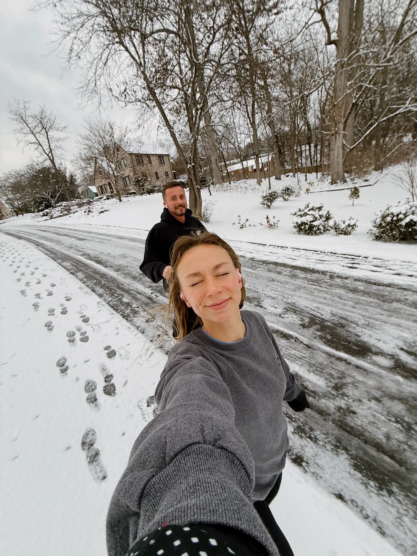 We all need that friend who gets us outside ☃️❄️

Looking to build your community? Join KMC and tag your outside friends below for a chance to win coffee on us next week!! ☕️ #outsidesbetterwithfriends