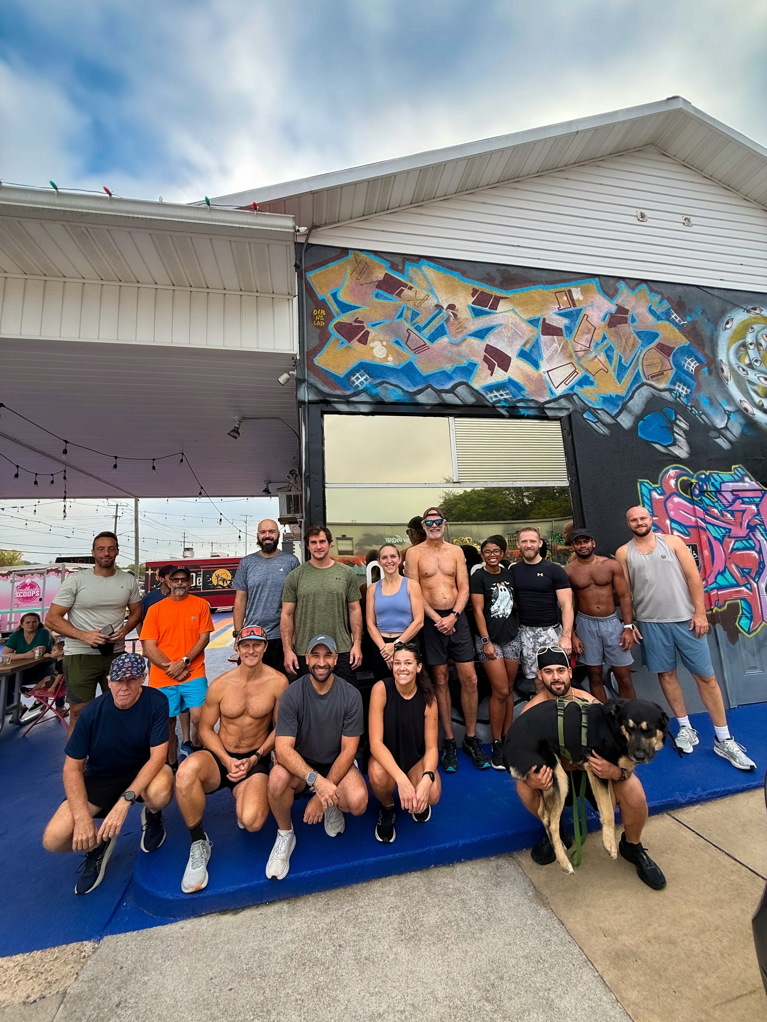 Looking for weekend plans? Join Keely every Sunday at 8:30am at Mia Piccola for our Sunday Morning Run! ☕️⛅️🏃&zwj;♀️