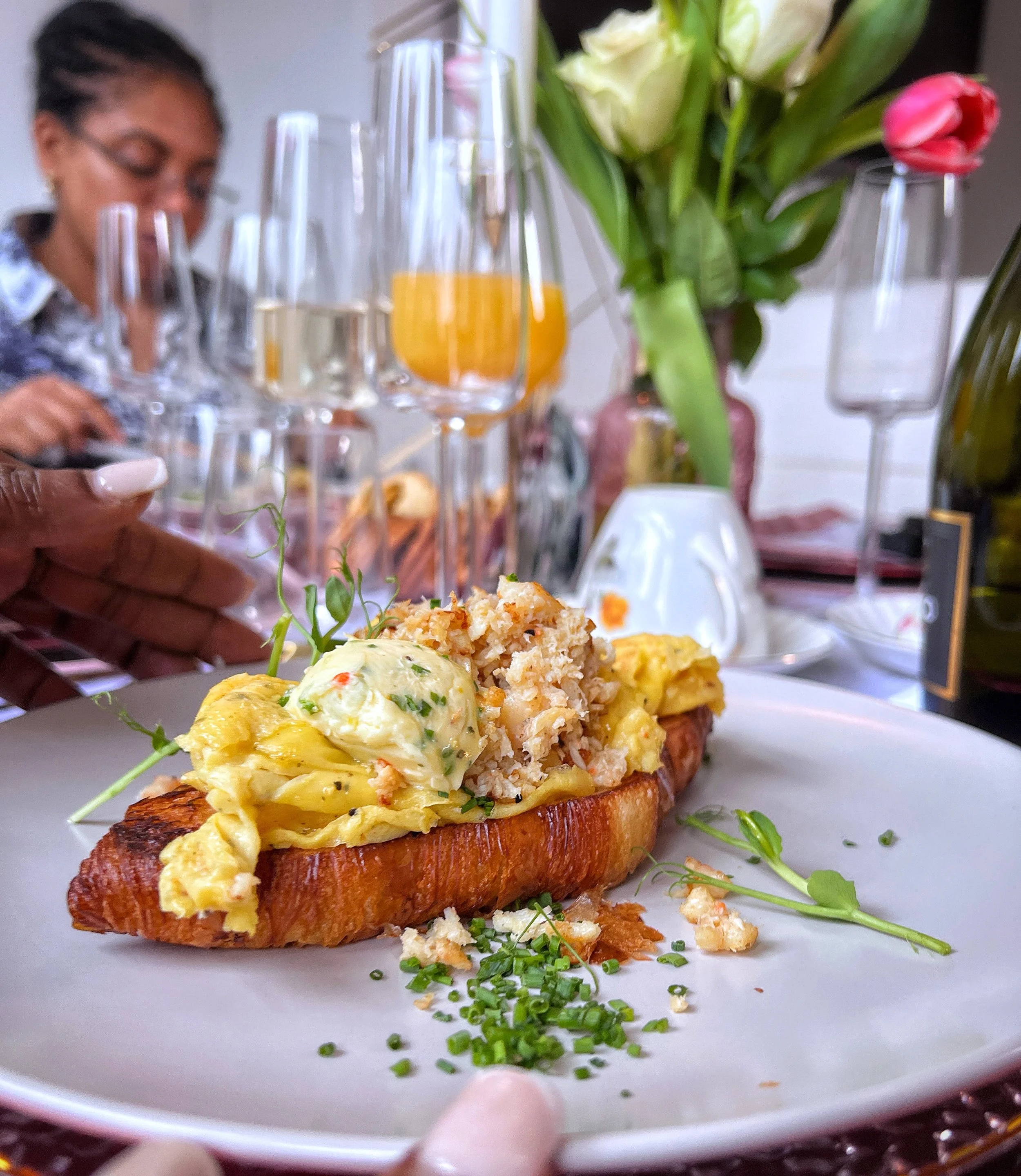 Plated Brunch: Garlic butter Crab Omelette| croissants| chive butter.