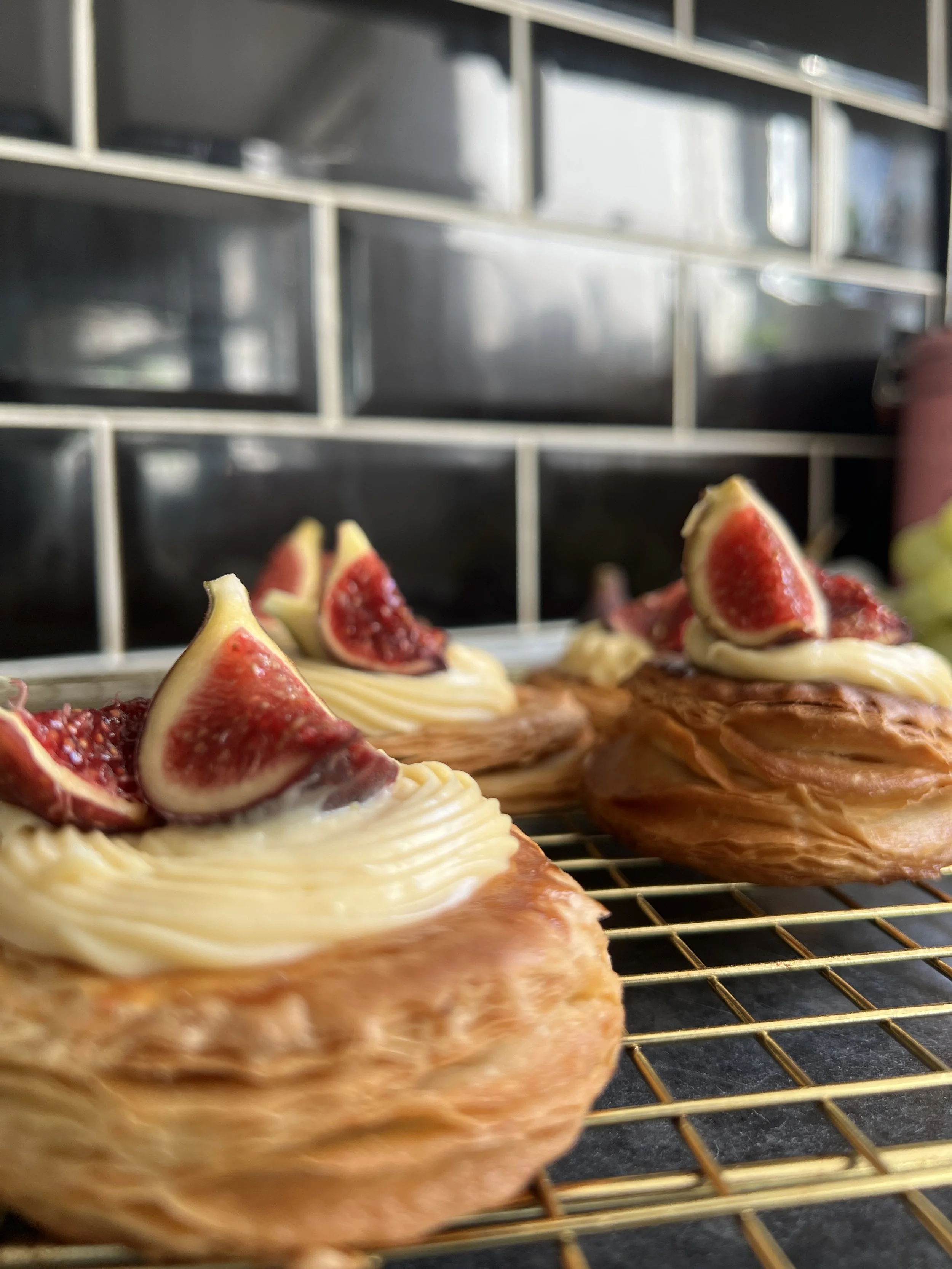 Vennoiserie & Tea