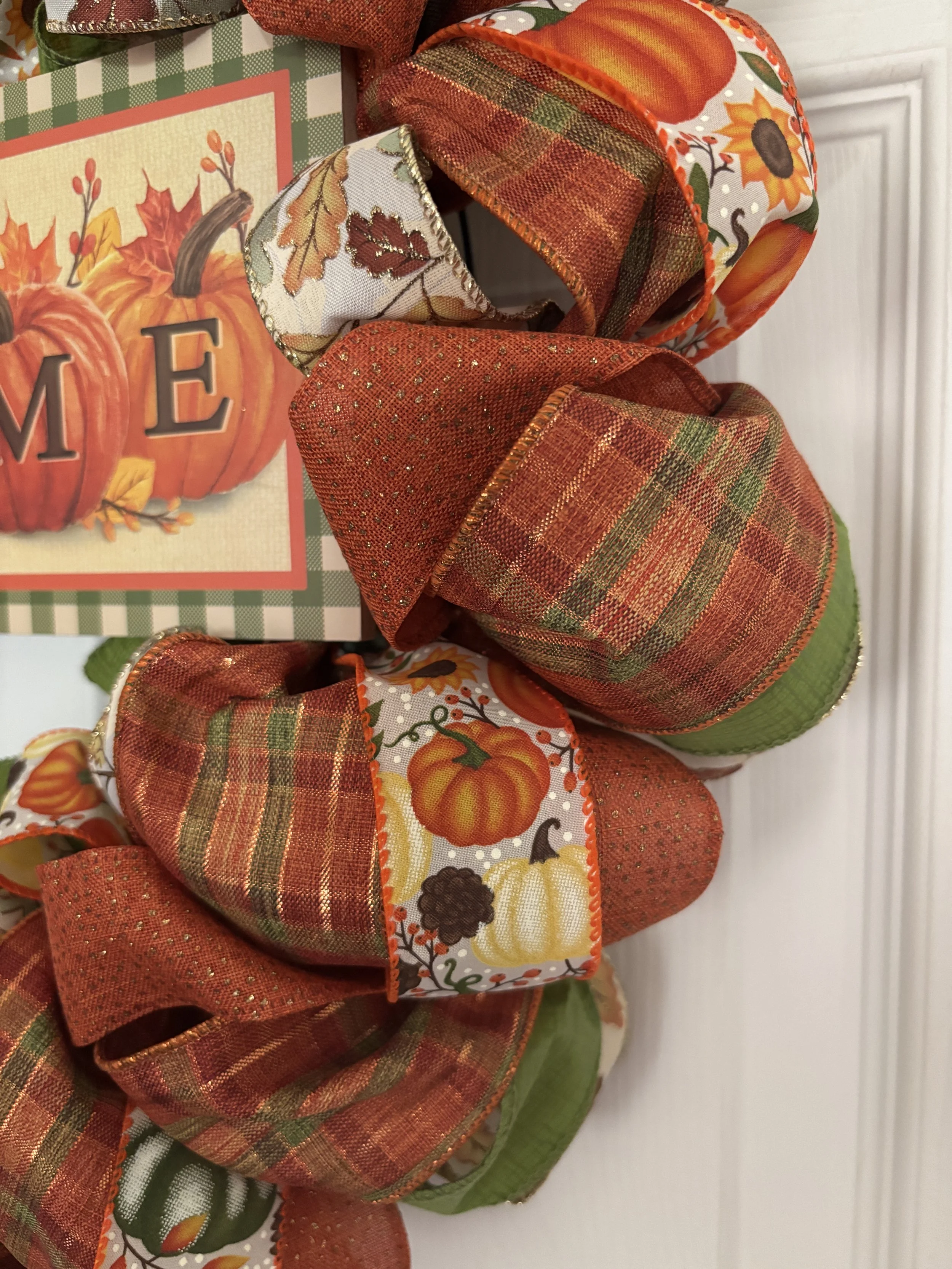 Fall Welcome Wreath in Orange and Green Zoom View.JPG