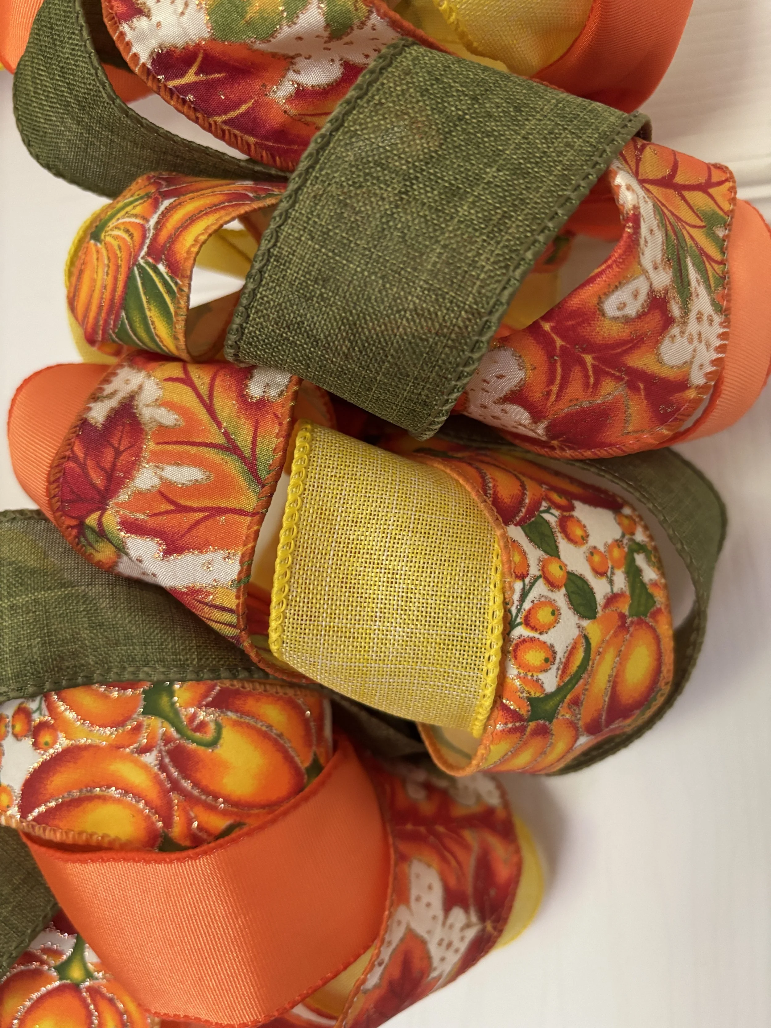 18 Inch Orange, Green, and Yellow Fall Wreath Zoom View.JPG