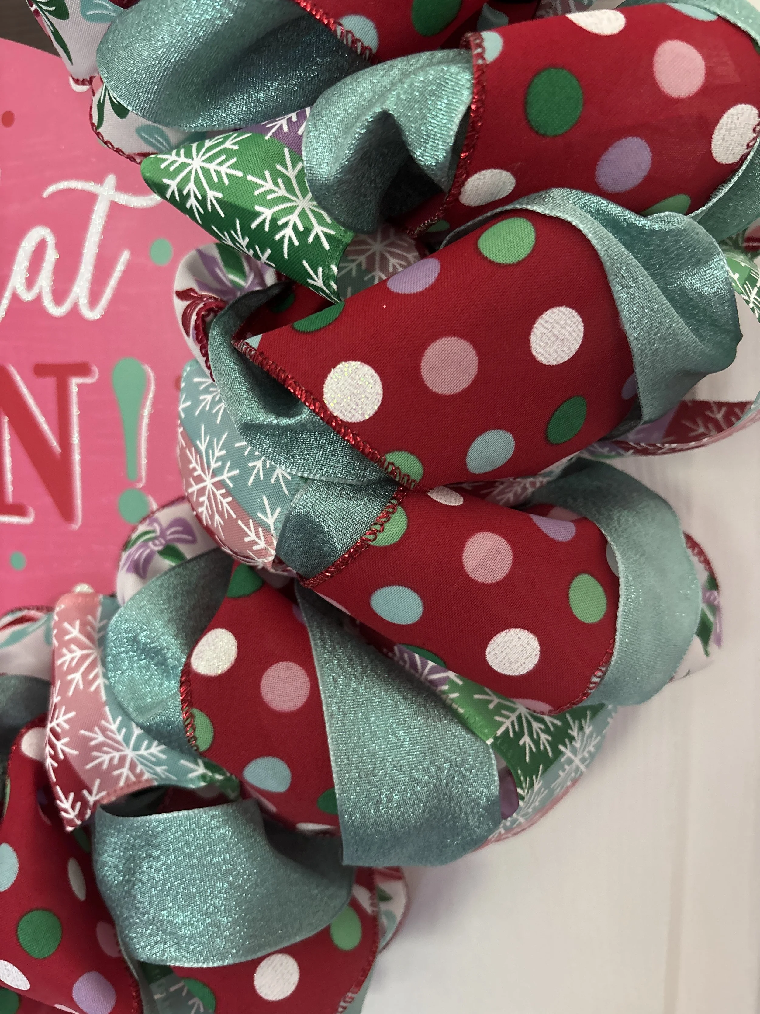 Oh What Fun Christmas Ribbon Wreath Zoom View.JPG
