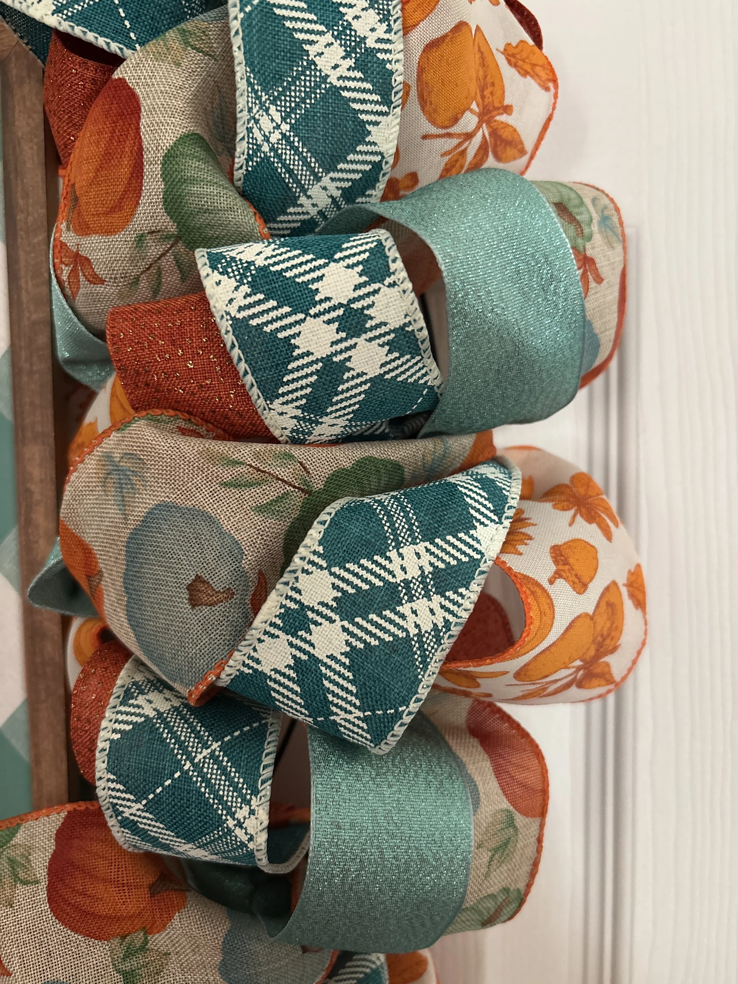 Teal and Orange Pumpkin Wreath Zoom View.JPG