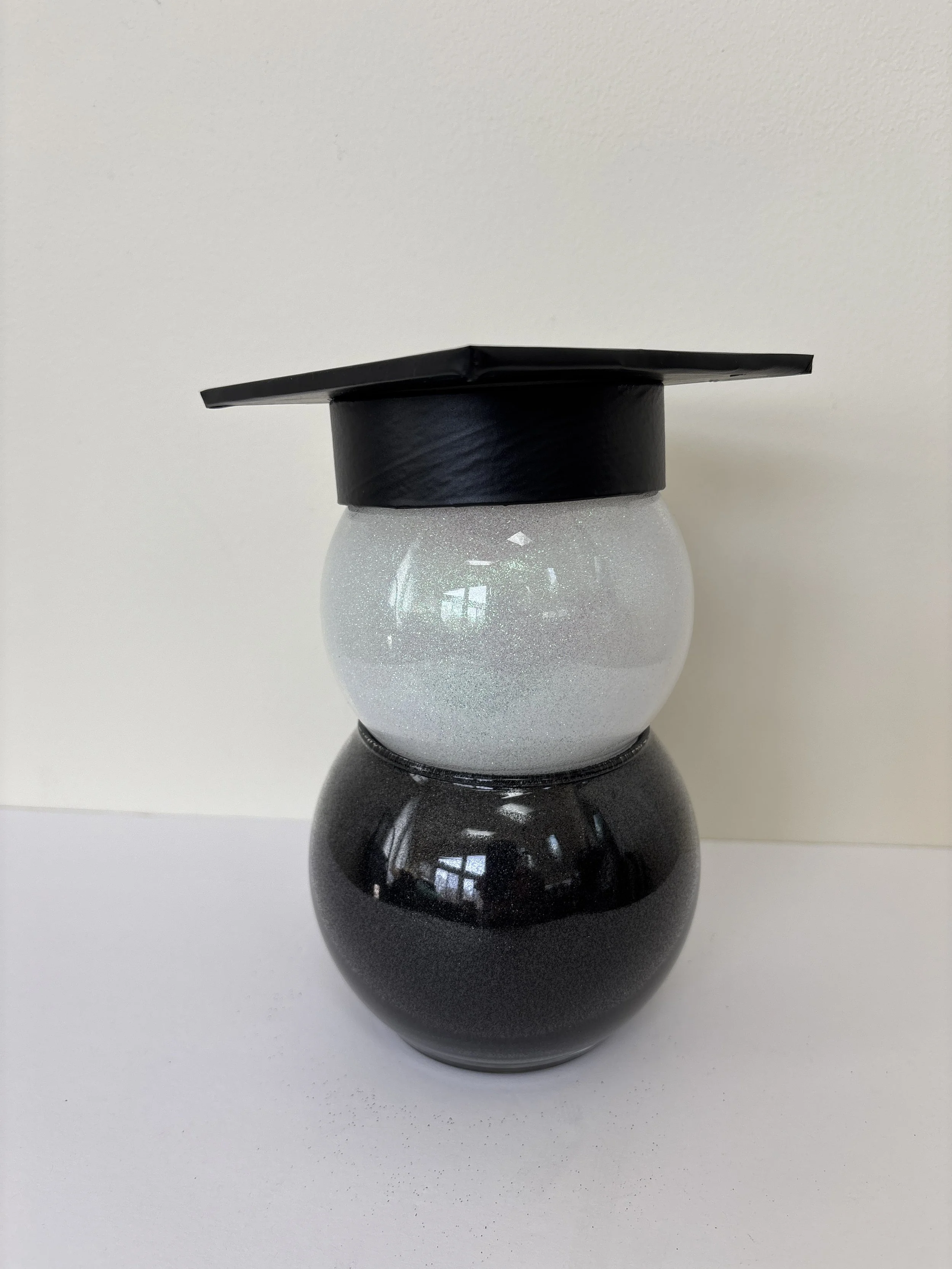 Custom Graduate Glitter Figurine (Black Bottom & Cap)