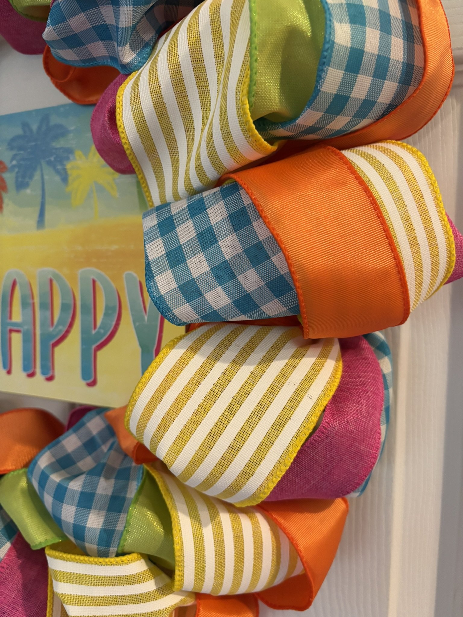 Don't Worry Beach Happy Ribbon Wreath Zoom View.JPEG