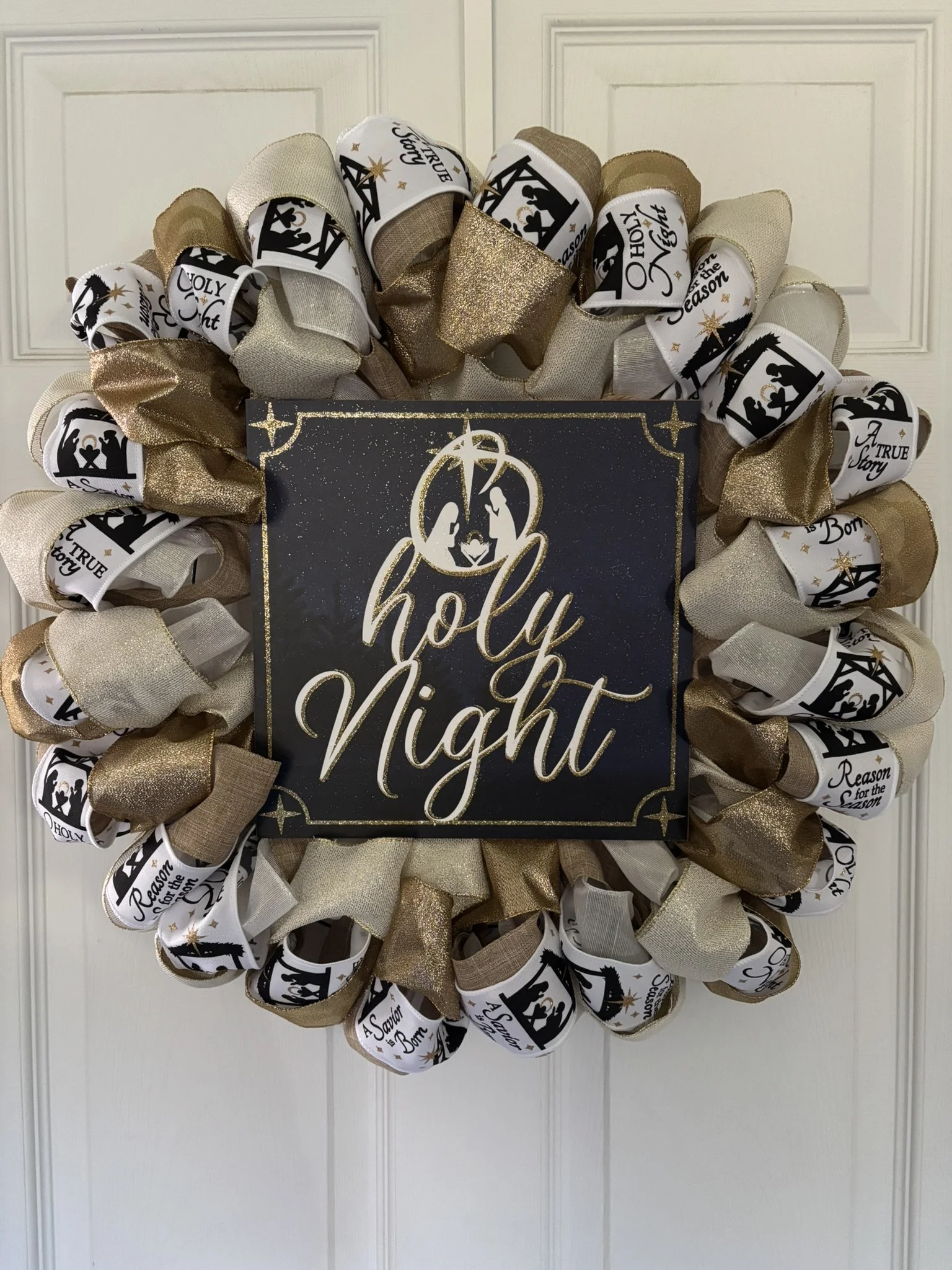 O Holy Night Christmas Wreath