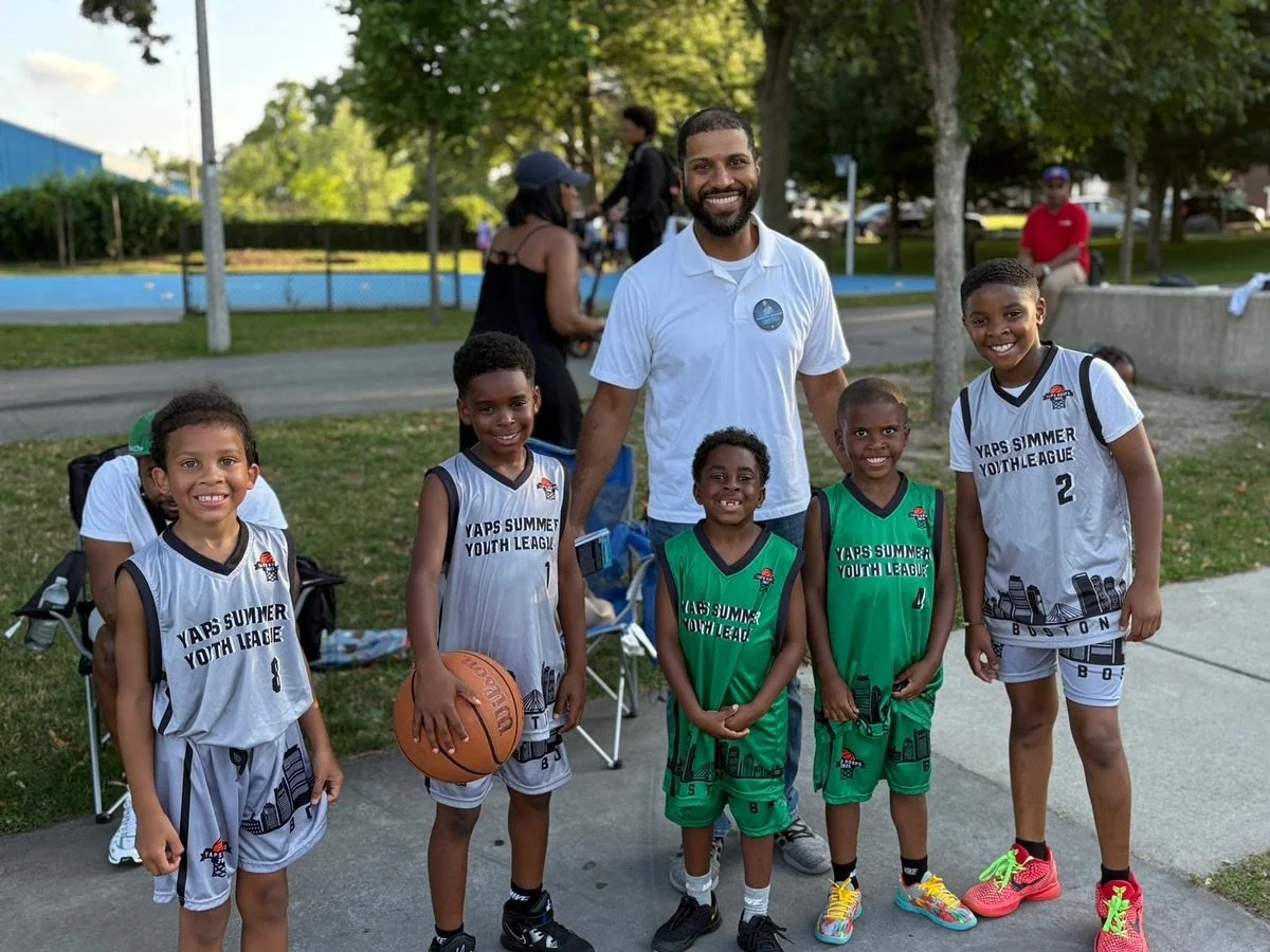 Recently on the campaign trail, we’ve been deep in community—listening, learning, and standing alongside neighbors who are ready for change.
We spent time with families and young athletes at Harambee Park during YAP’s Summer Youth