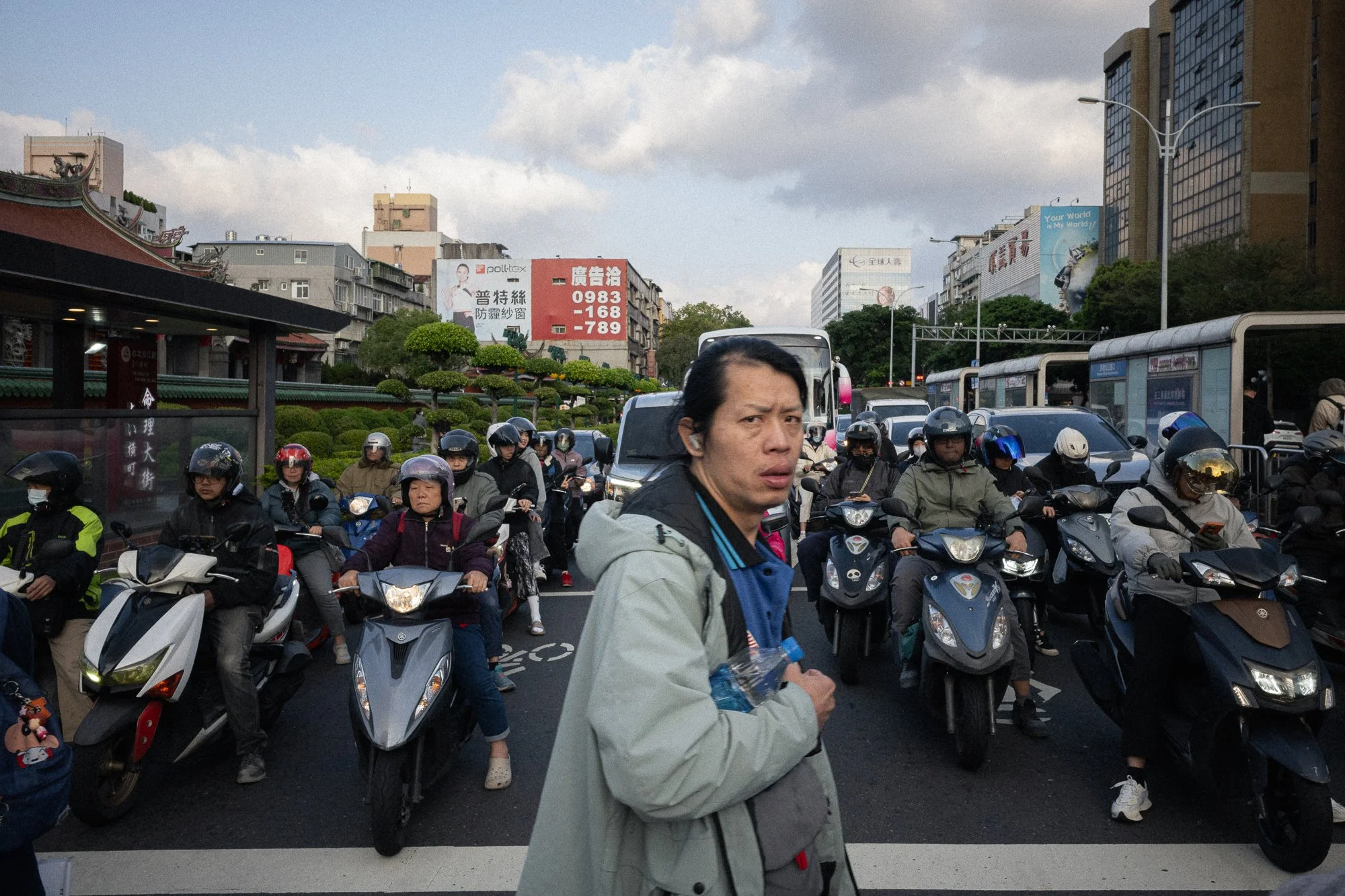 Strangely Familiar - 17.jpg