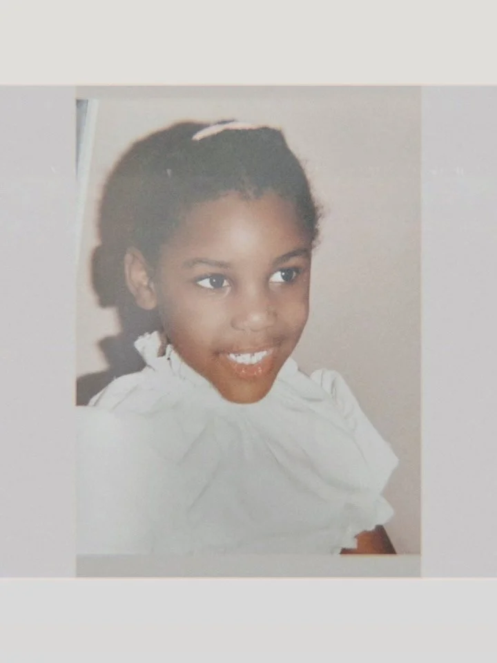 🖤🥂🌙💫
Ssssh I talk to Dead People 
&hellip;&hellip;&hellip;&hellip;&hellip;&hellip;.
#630moonchild 
#psychicmedium 
#intuitive #interview 
#heartspace