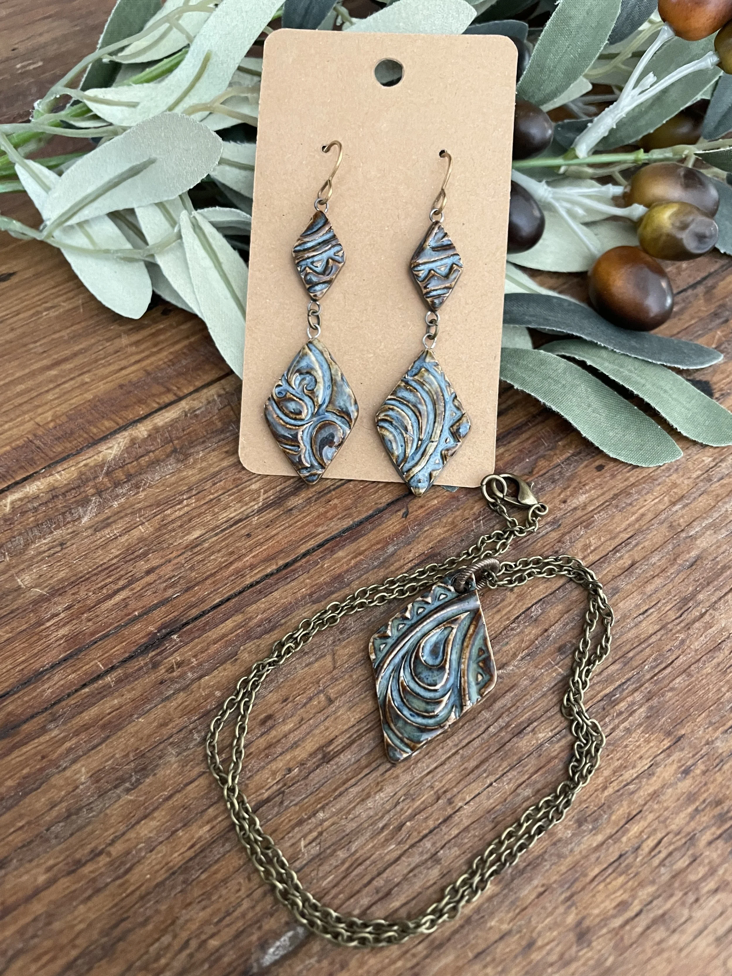 Michele Kissman earings necklace.jpeg