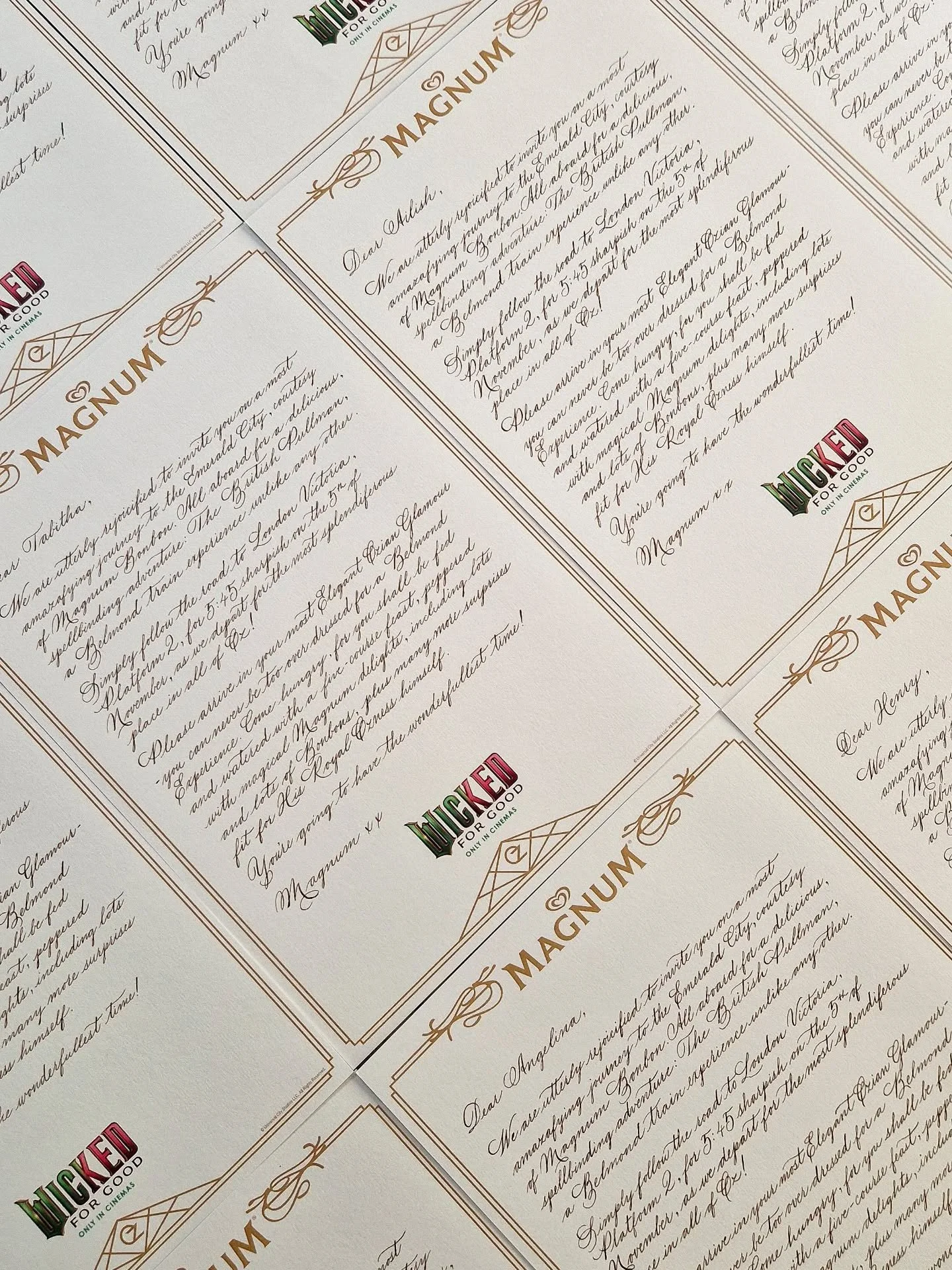 The most splendiferous project! Handwritten invitations to board the @belmondbritishpullman for a magical night with @magnumuki to celebrate the new @wickedmovie For Good 💚🩷

These were hand delivered with Magnum goodies by a bellhop as part of an 