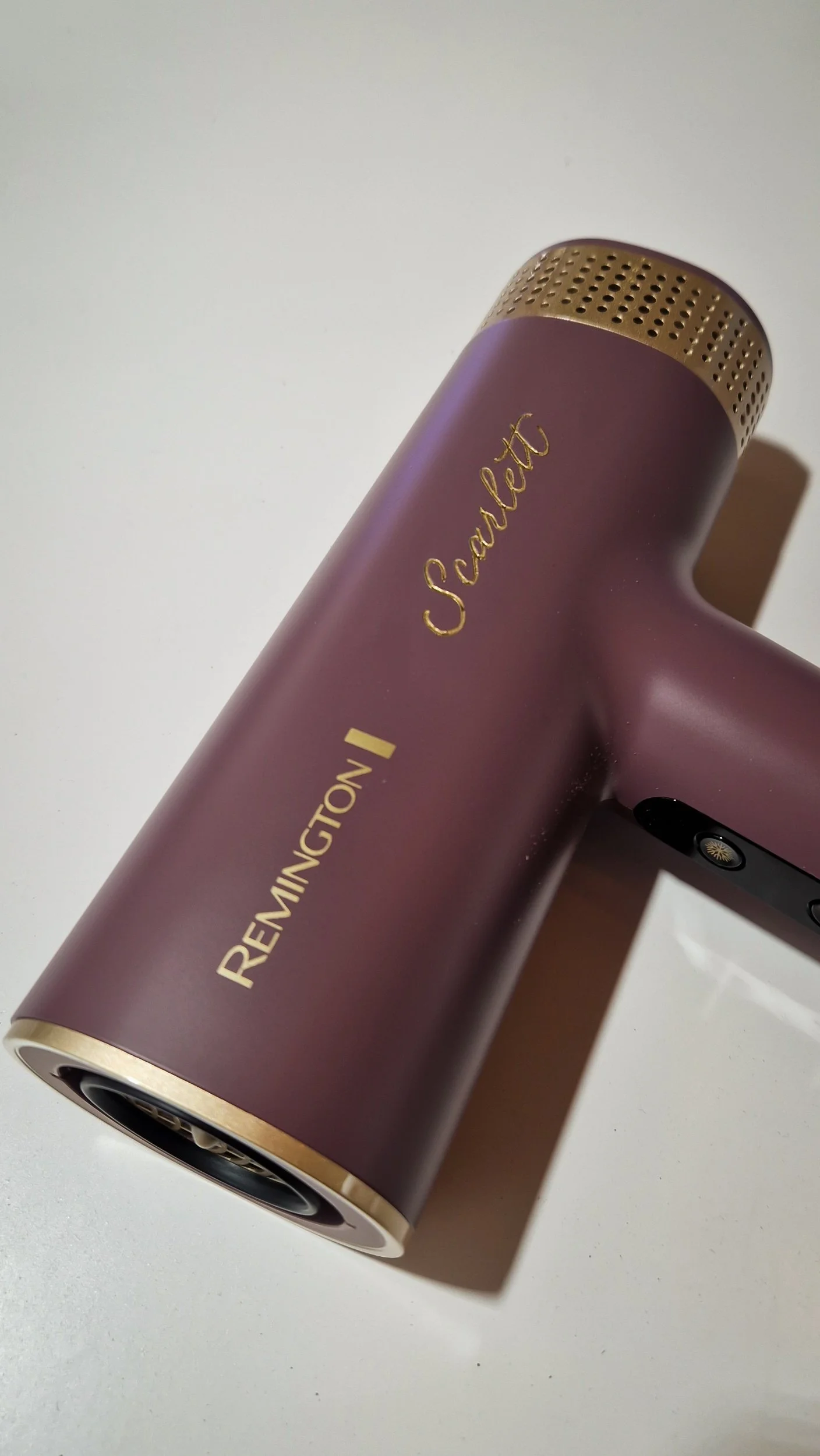 Live hair tool engraving for Remington popup at Battersea Power Station