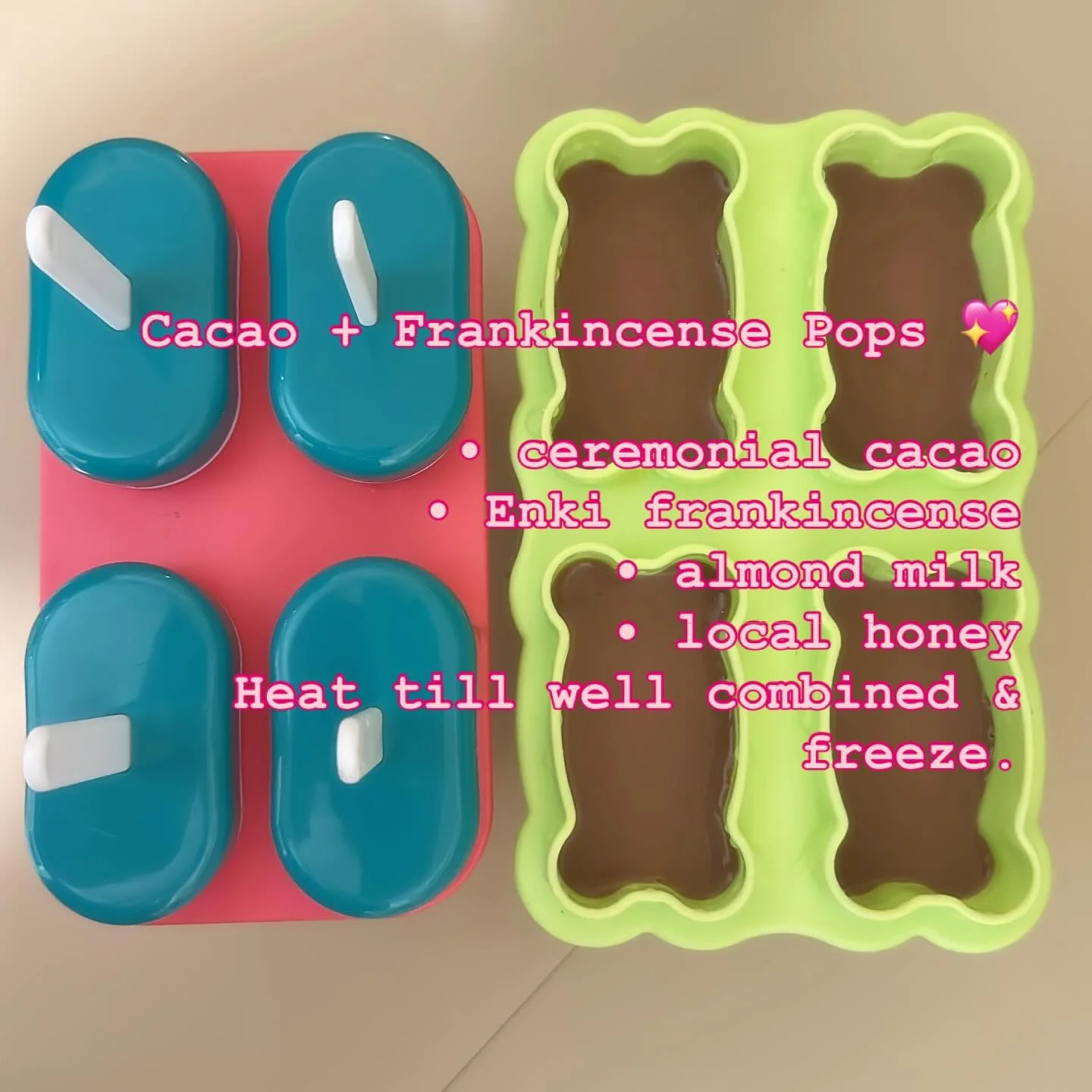 ✨ Cacao + Frankincense Popsicles ✨
&bull; ceremonial cacao
&bull; @enki.au frankincense spagyric
&bull; almond milk
&bull; local honey
Simply heat through, whisking until everything comes together. Cool and freeze 💖

#healthysnacks #summer #spiritfo