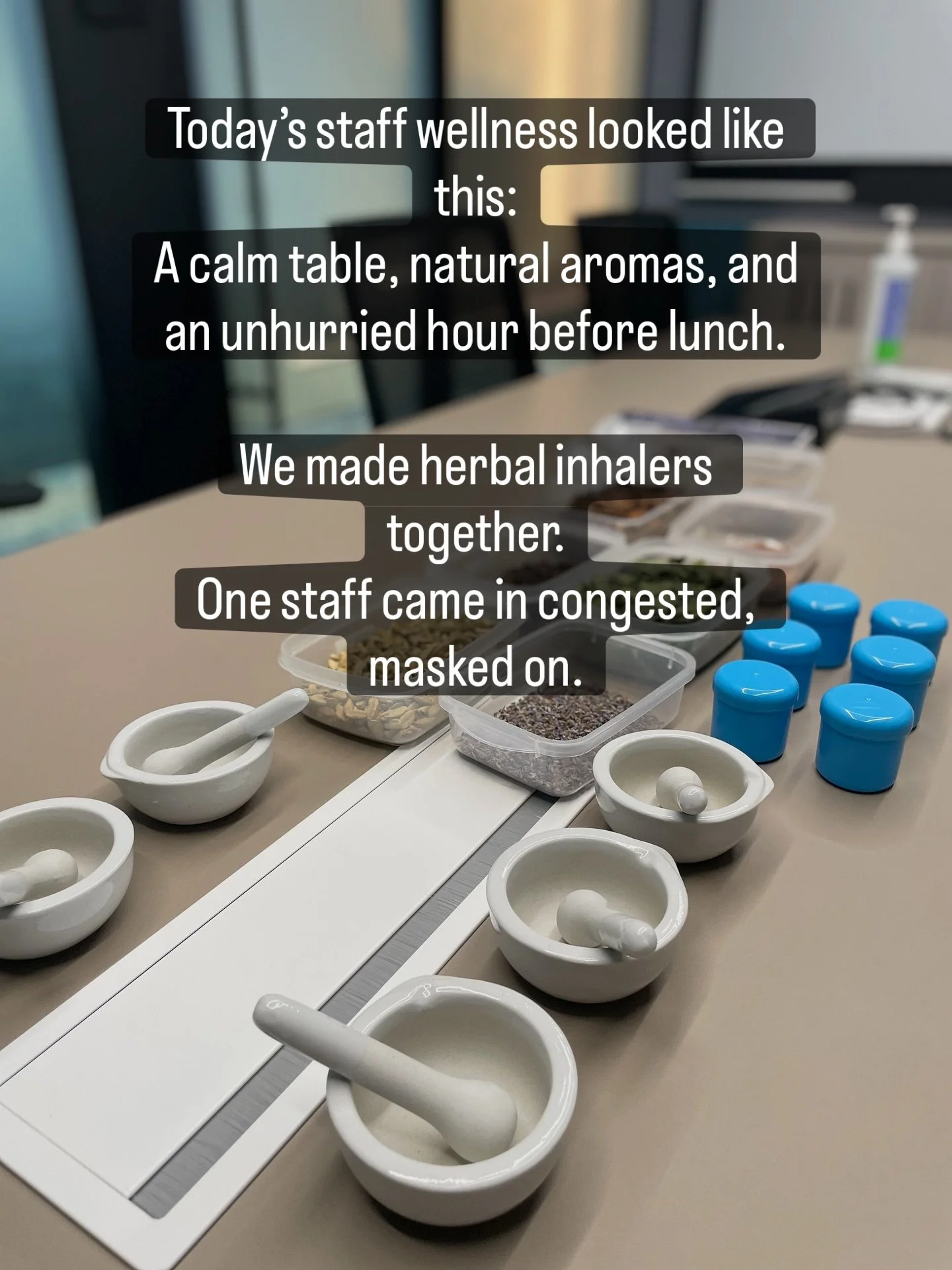 I wish you could smell the aroma, the moment the lid first opened.
An hour before lunch, just a handful of staff unwinding with herbs and laughters.