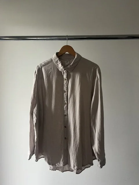 Anko curve shirt - size 26