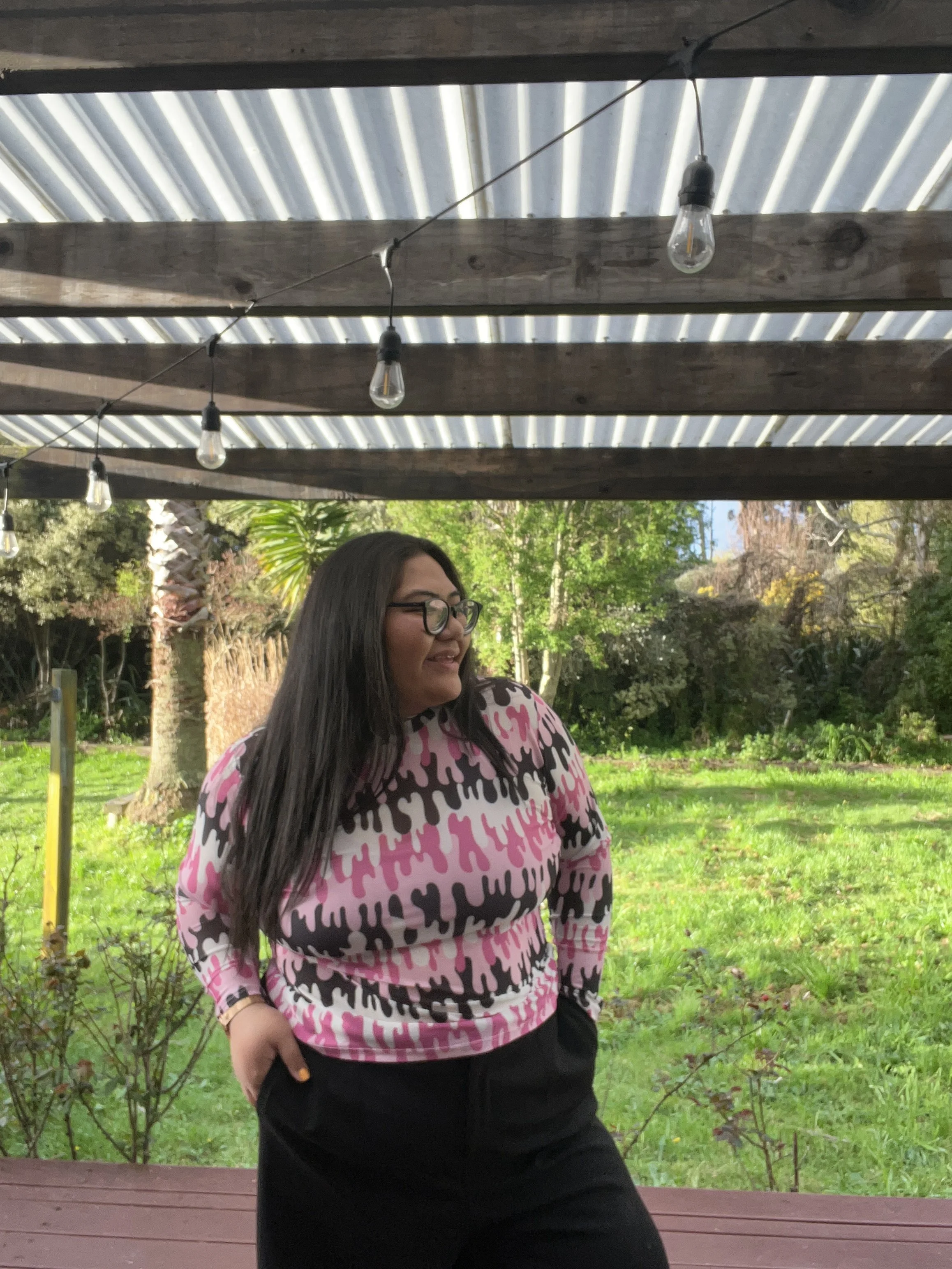 Black Friday top - size 22