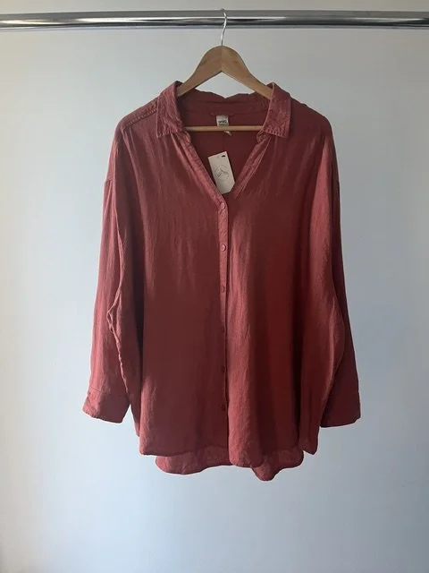Anko curve top - size 24