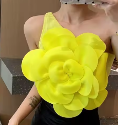 yellow rose.png